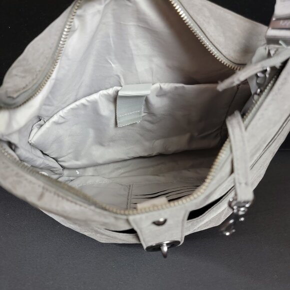 Baggallini Gray Crossbody Travel Bag – Multiple Zip Pockets, Great Condition! - Picture 6 of 14